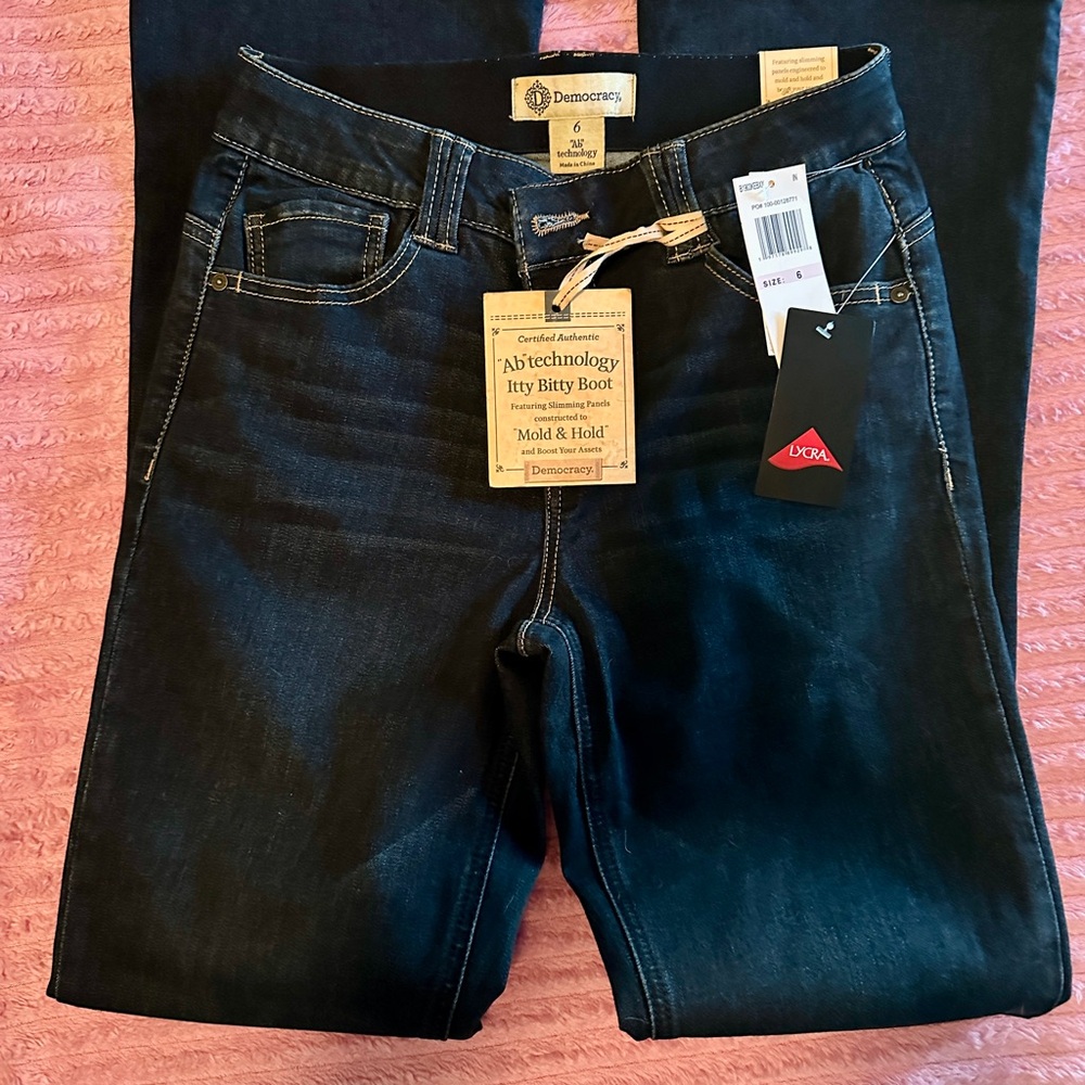 Democracy Women's Indigo Bootcut Jeans